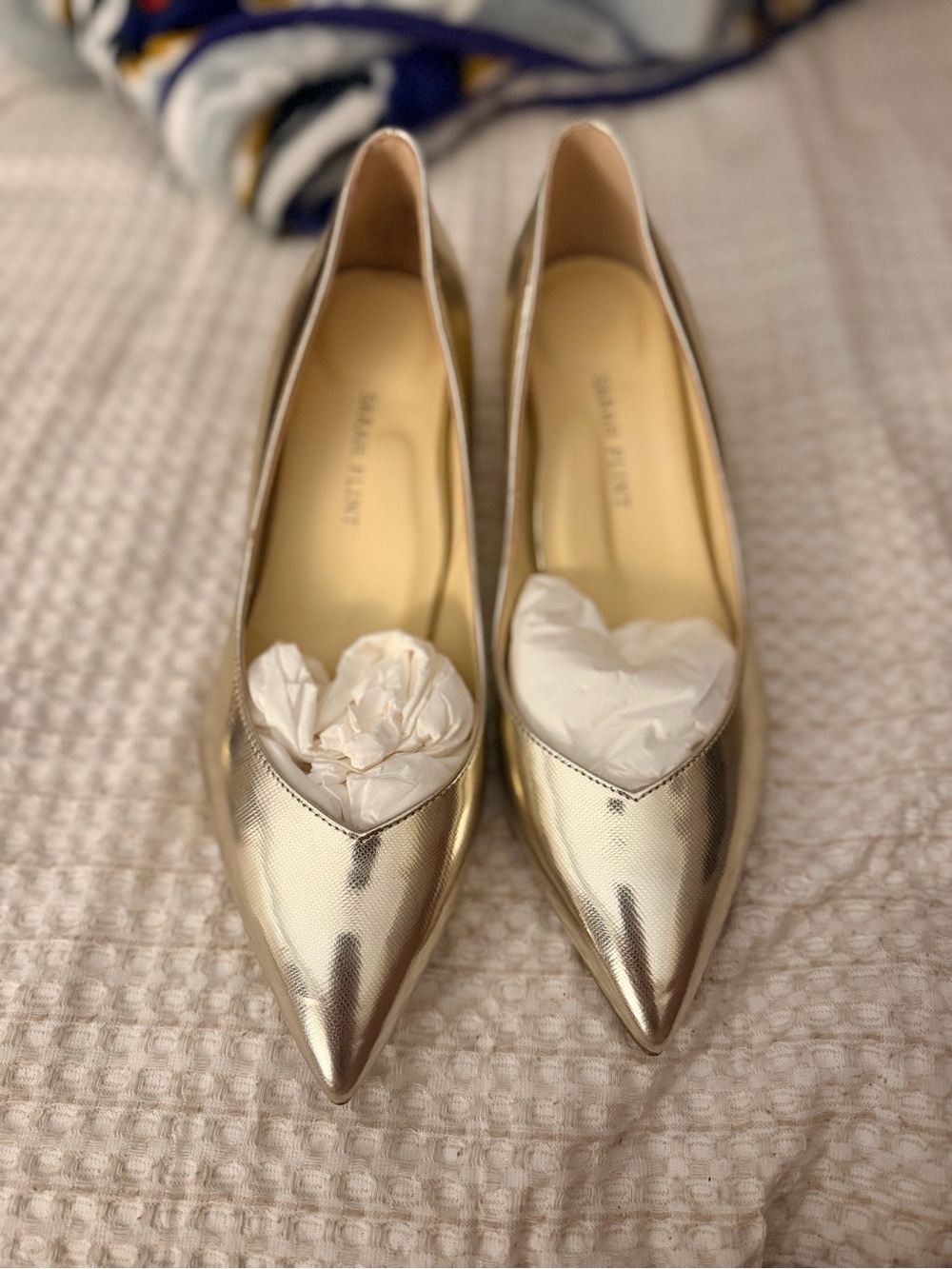 Sarah Flint Gold Pointed-Toe Block Heel Pumps – Size 38